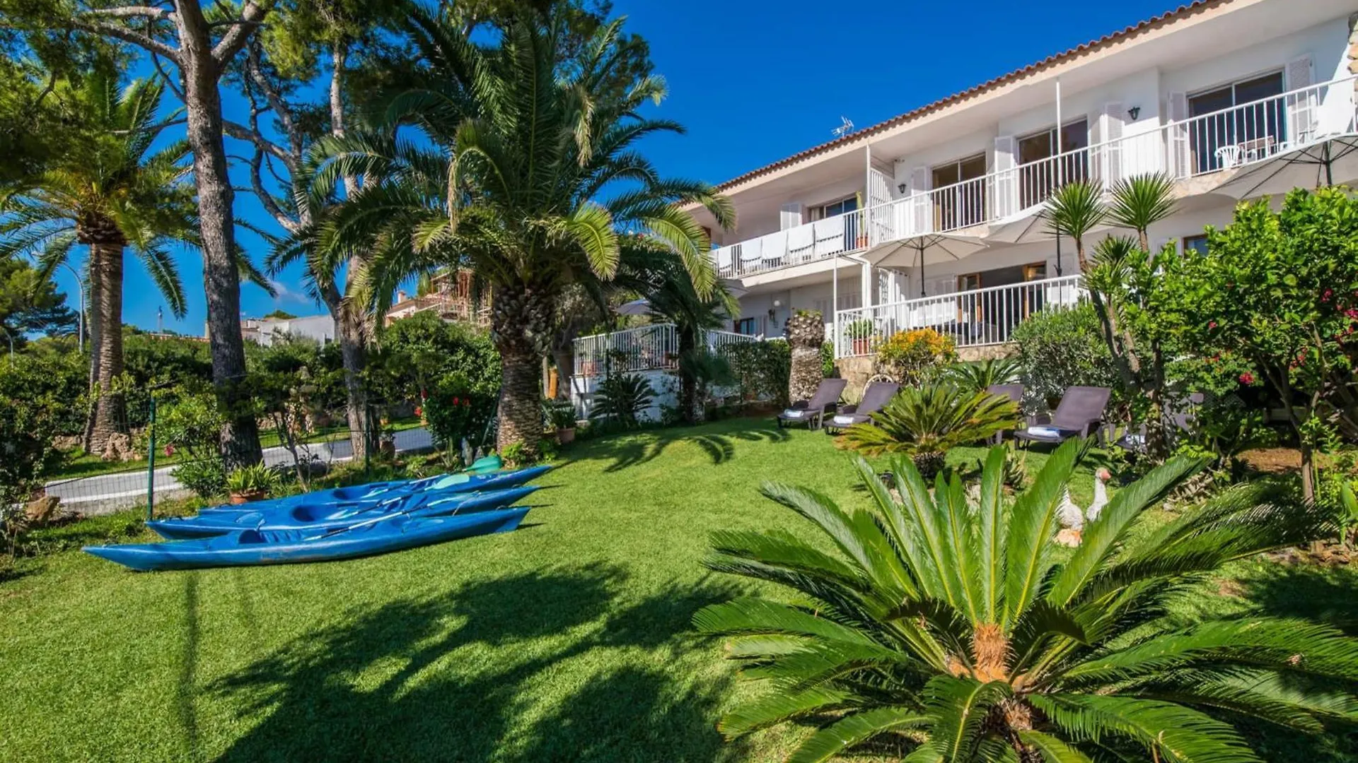 Holiday Home Near Alcanada Golf Course İspanya